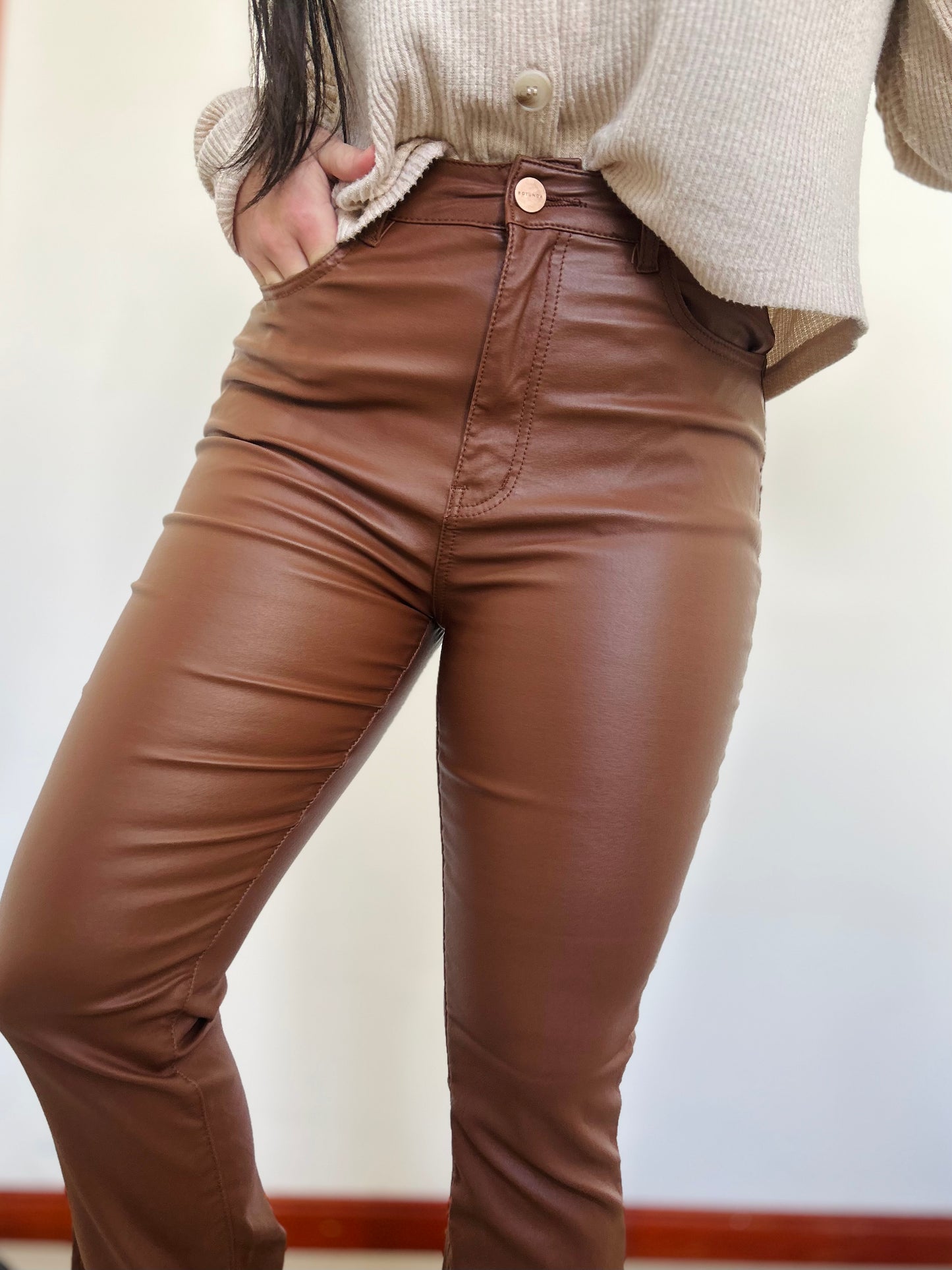 Pantalón engomado Rotunda T36