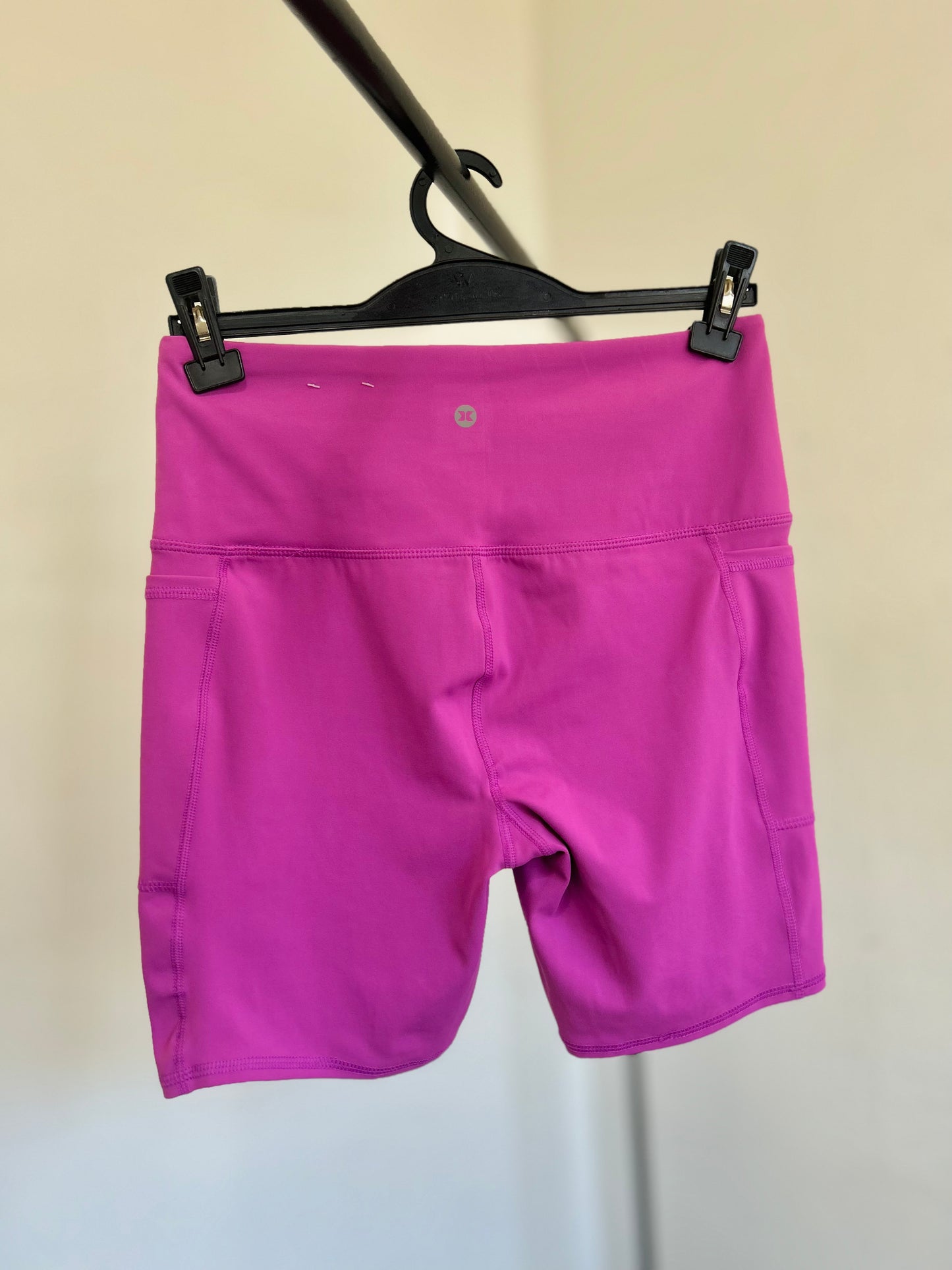 Short biker depo con etiqueta TS/M
