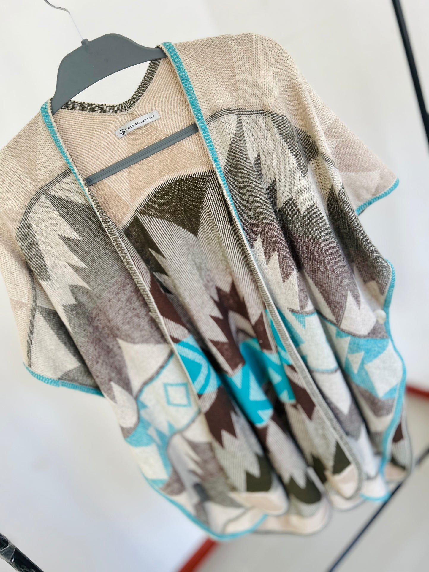 Poncho Manos Del Uruguay con lana talla única