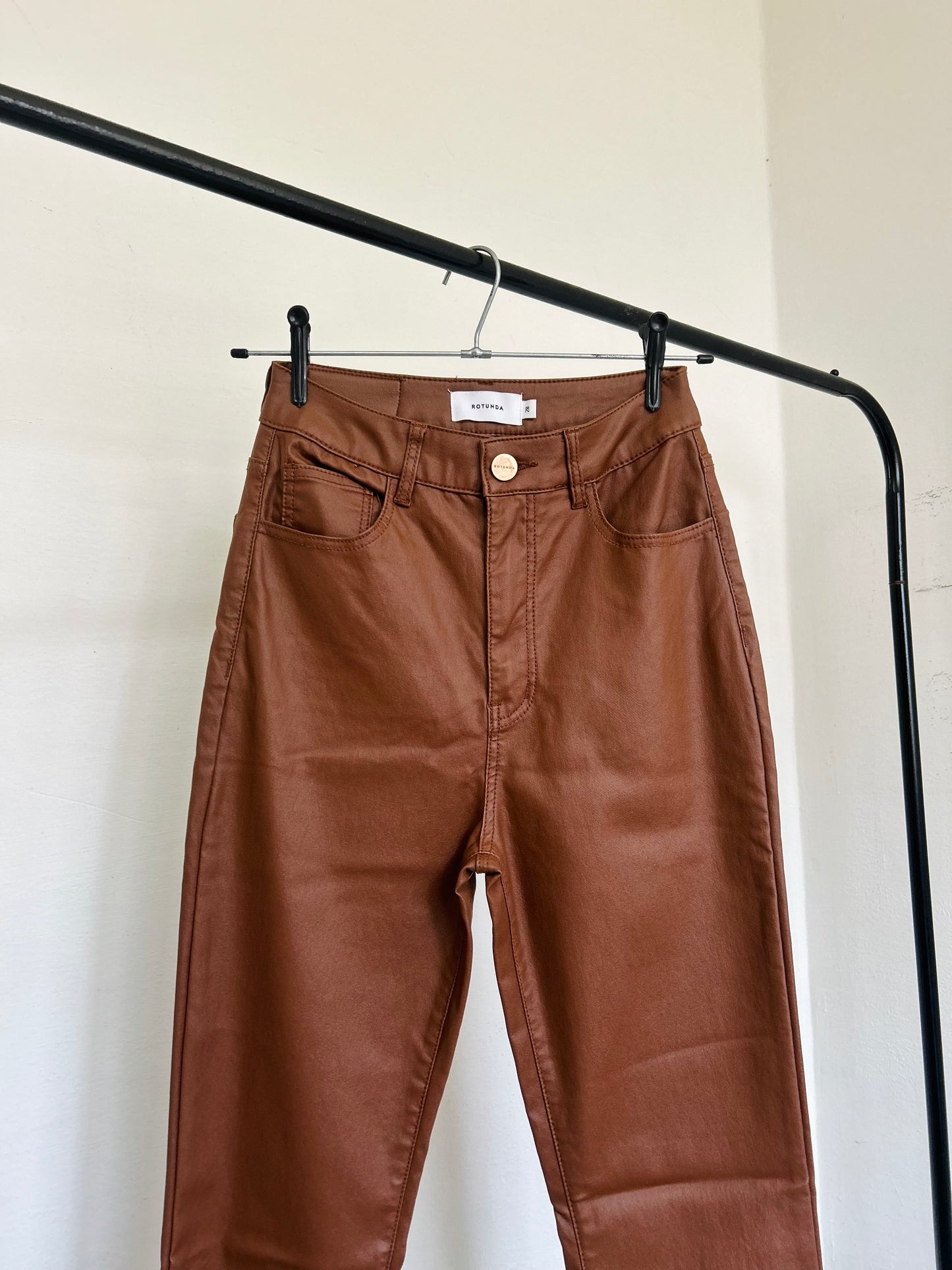Pantalón engomado Rotunda T36