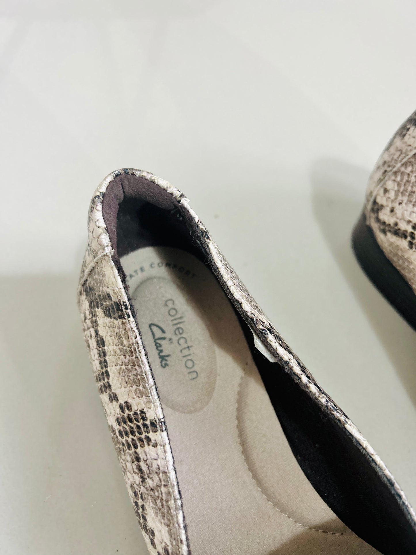 Zapatos 🐍 CLARKS T39/39,5(25,5)