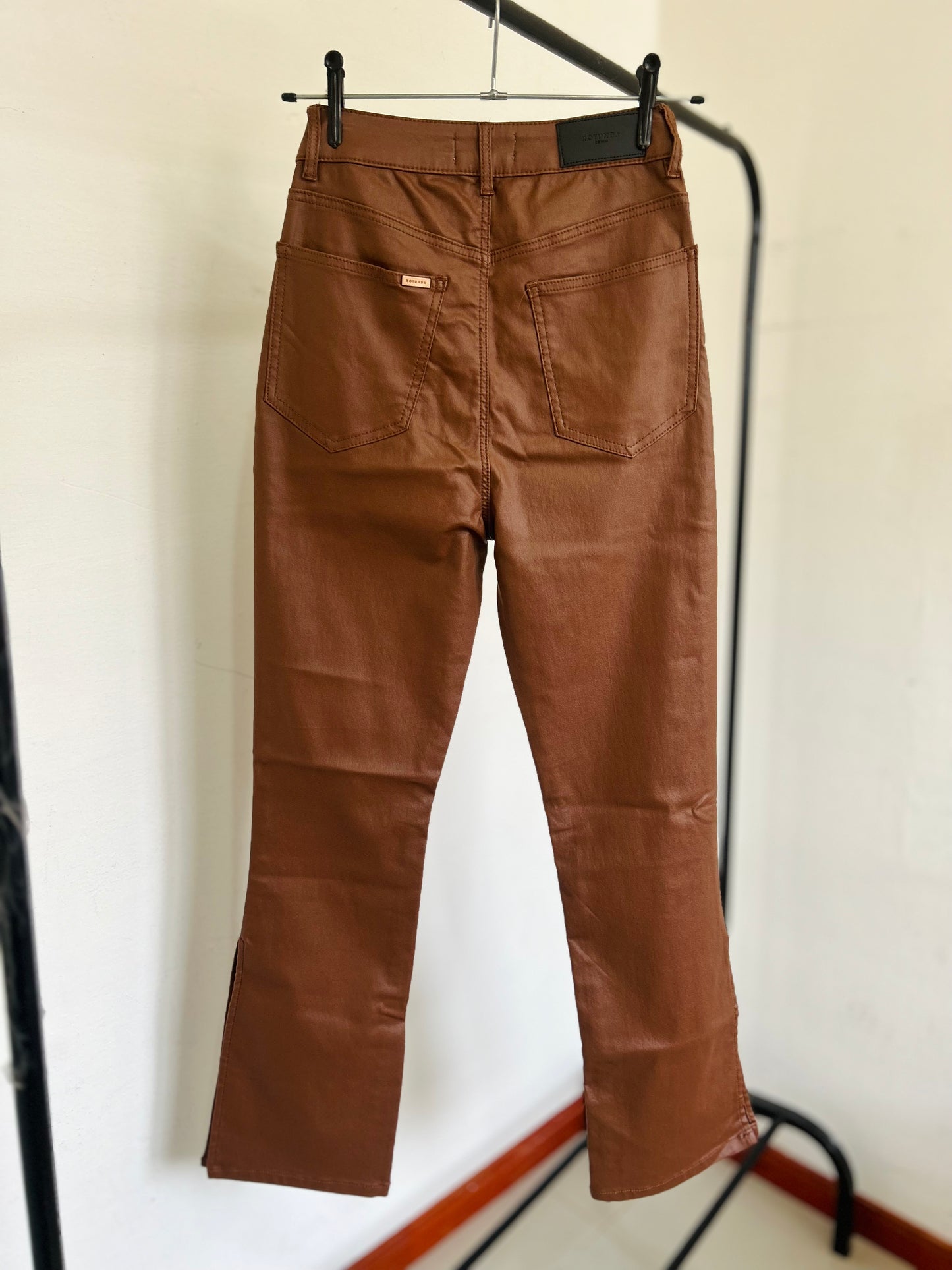 Pantalón engomado Rotunda T36