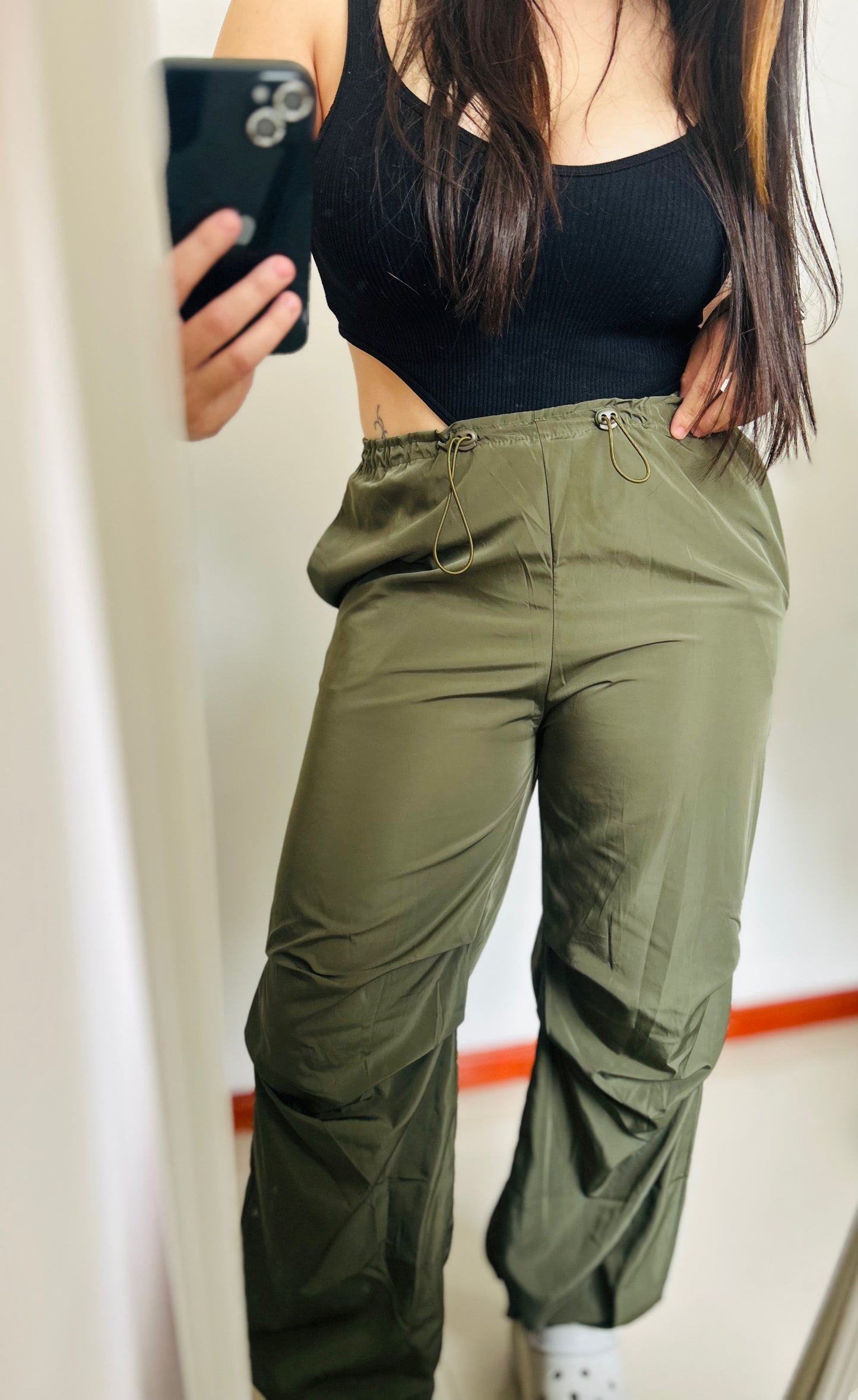 Pantalón parachute 🪂 se adapta de un talle xs(24cm) hasta un T38