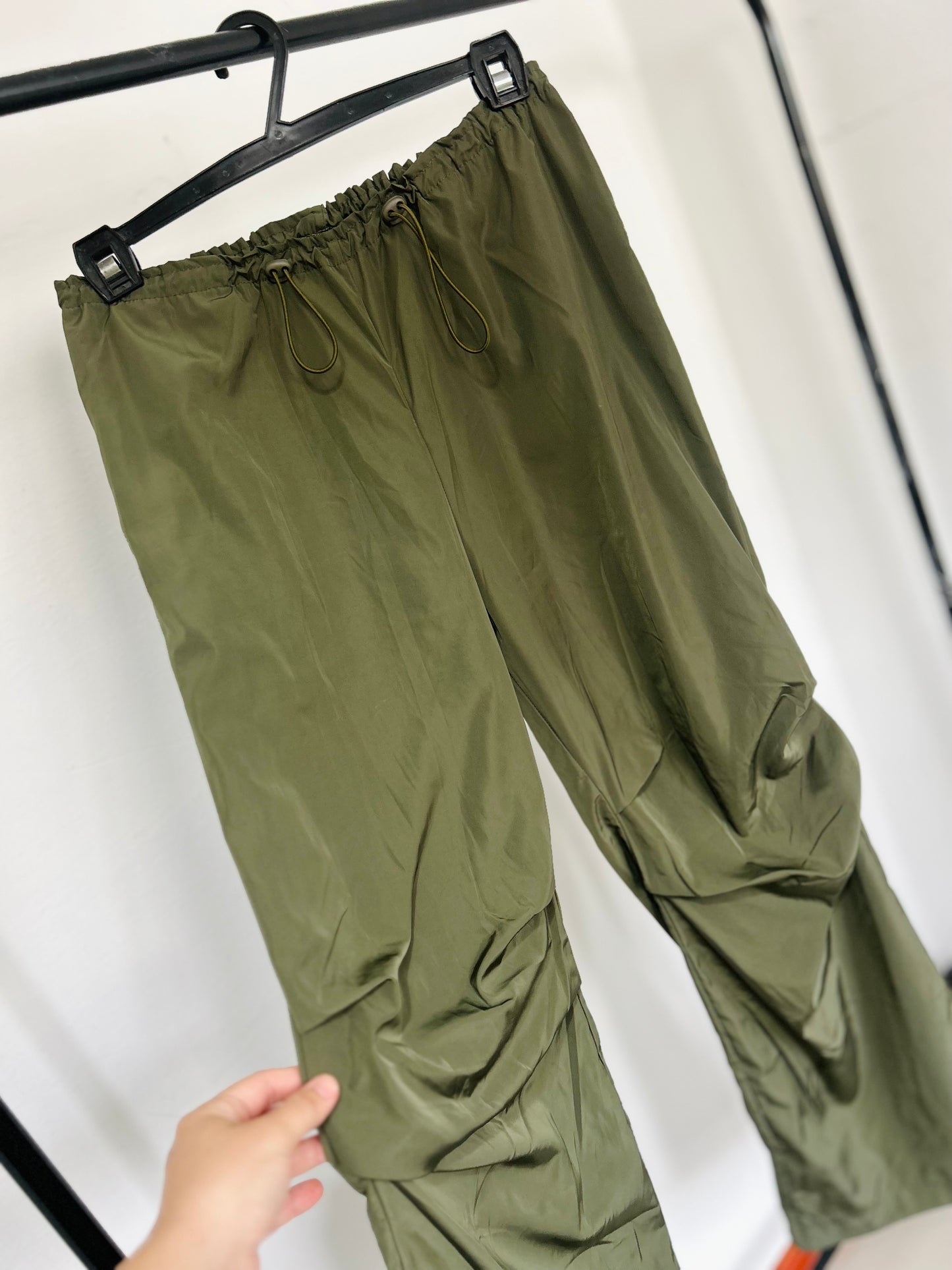 Pantalón parachute 🪂 se adapta de un talle xs(24cm) hasta un T38