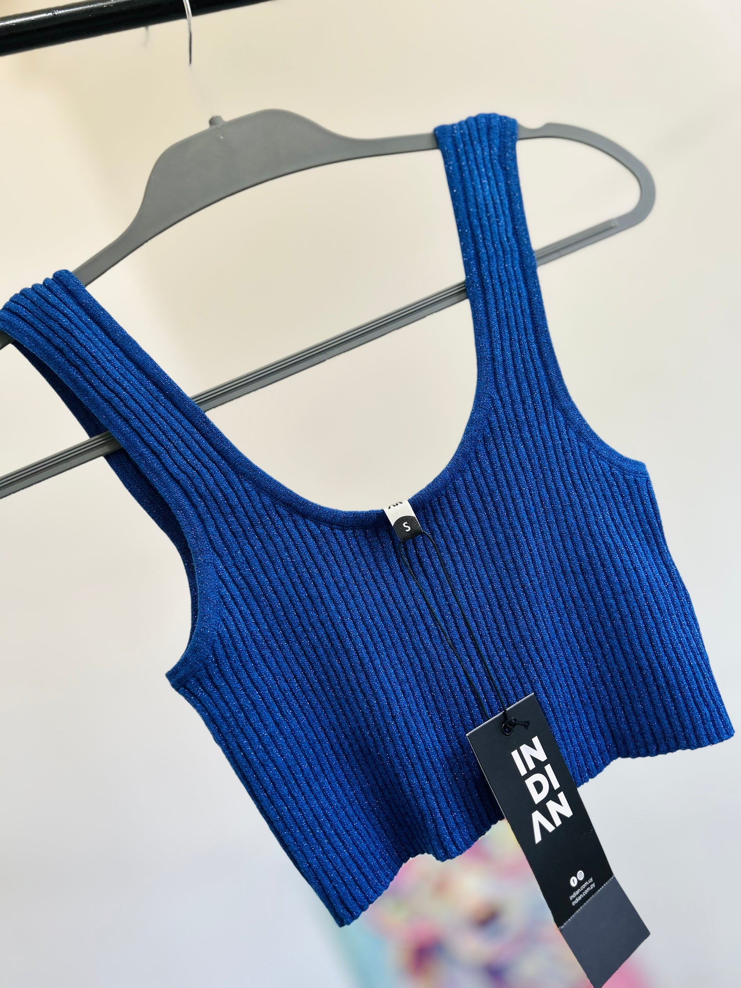 Top brillos con etiqueta TS