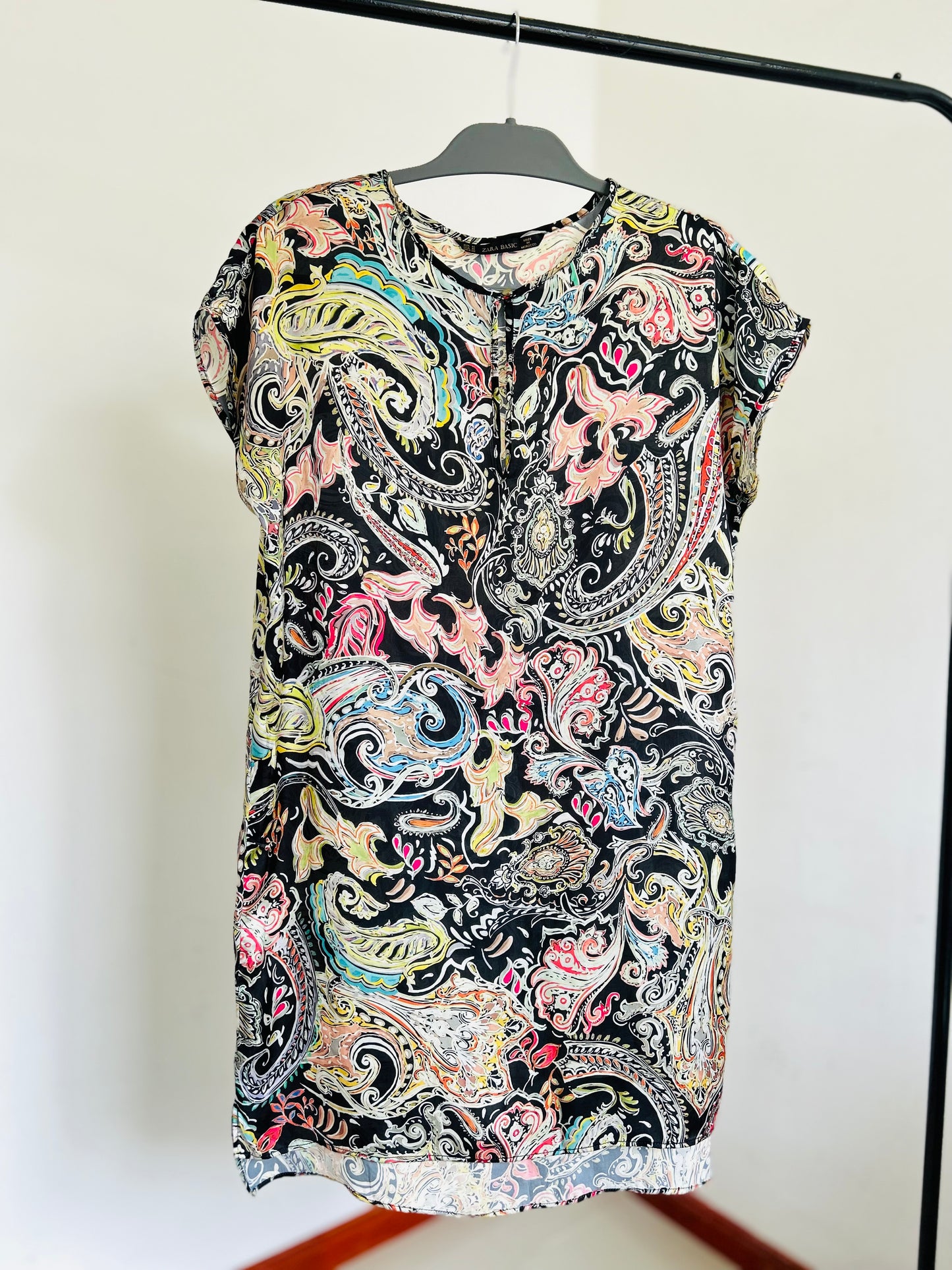 Vestido satinado ZARA TM