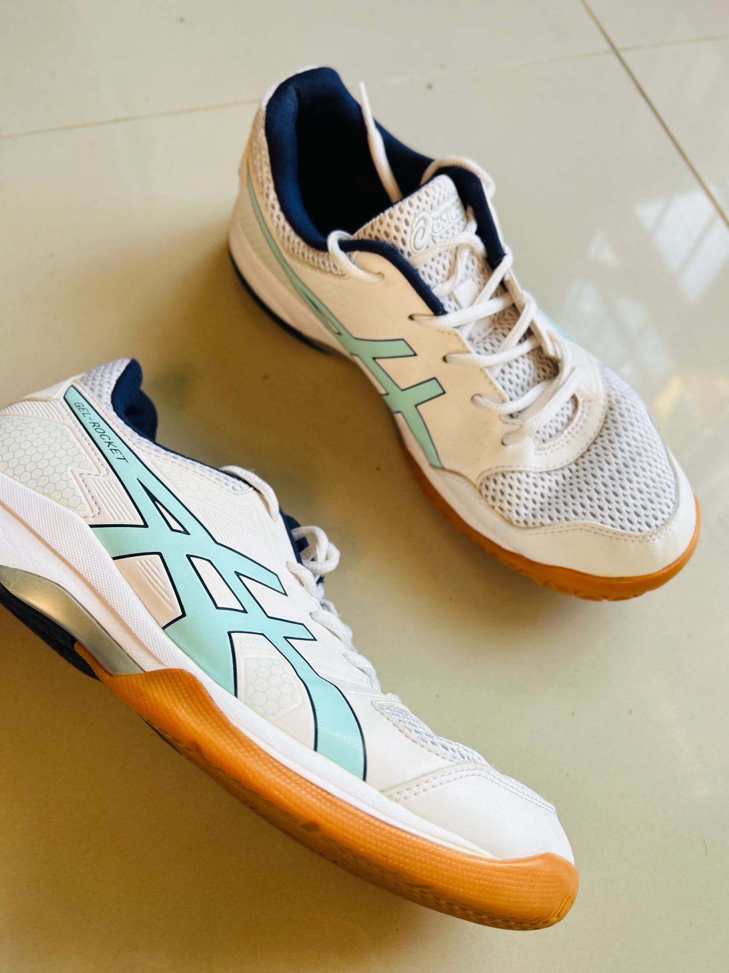 Championes ASICS T42(26,5cm)