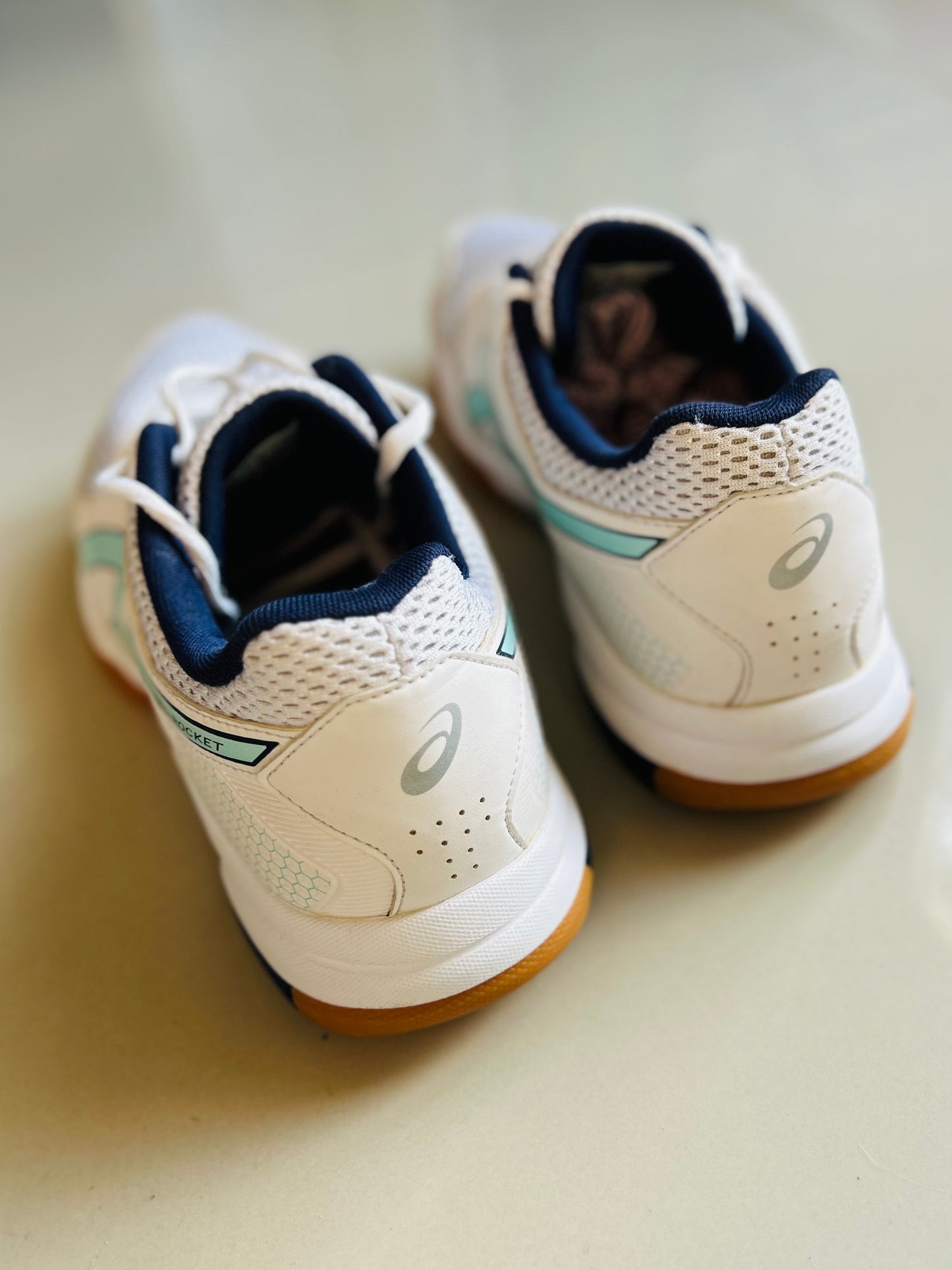 Championes ASICS T42(26,5cm)