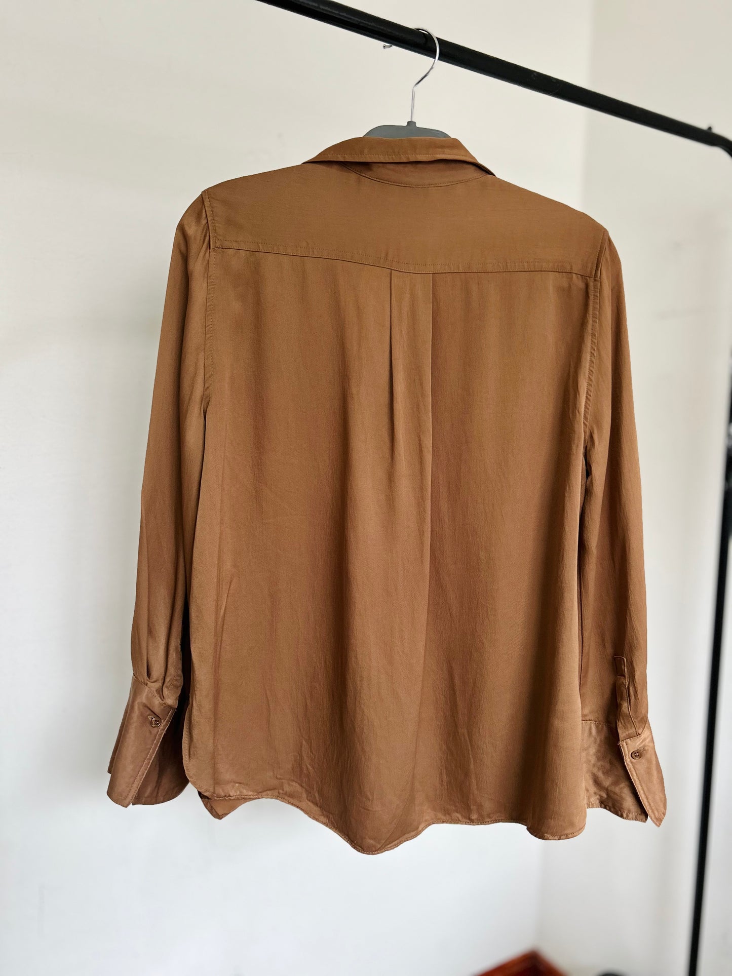 Camisa satinada nueva ZARA TM/L