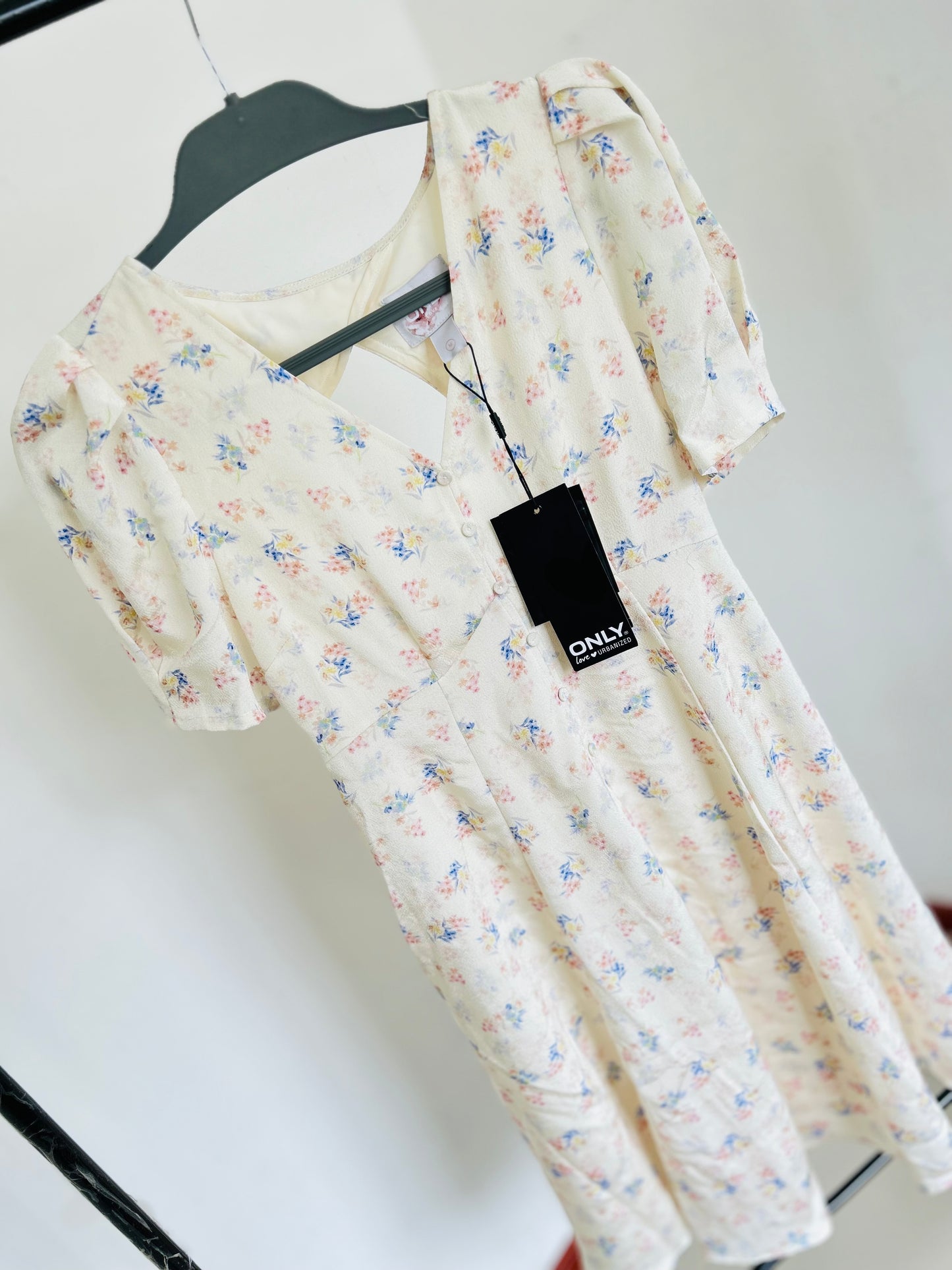 Vestido midi estampado con etiqueta NEW TS/SM