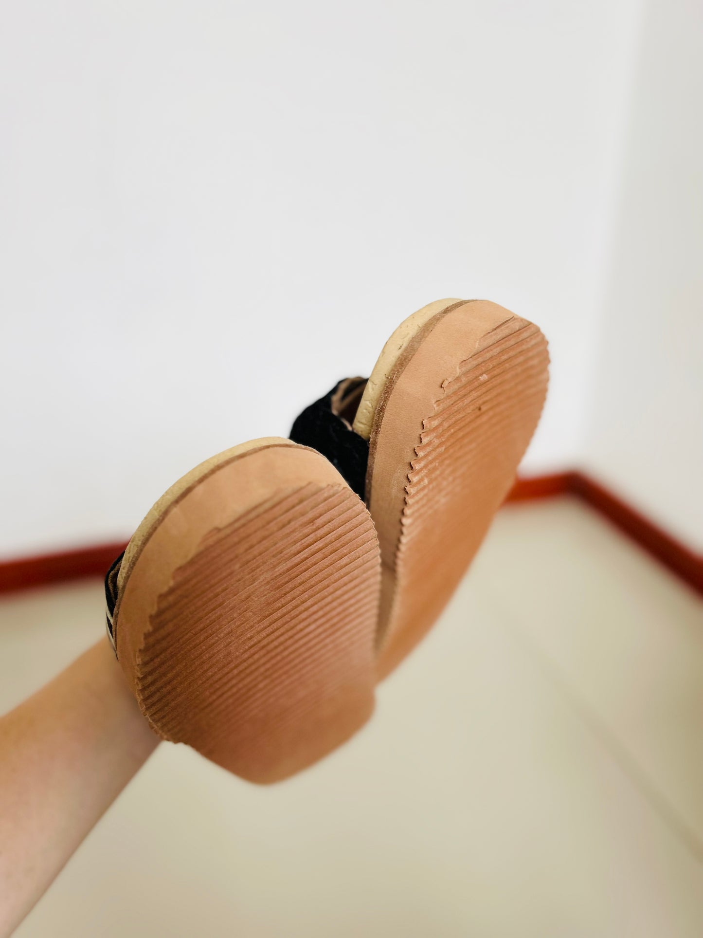 Sandalias ROCAS cuero T38 (24,5)