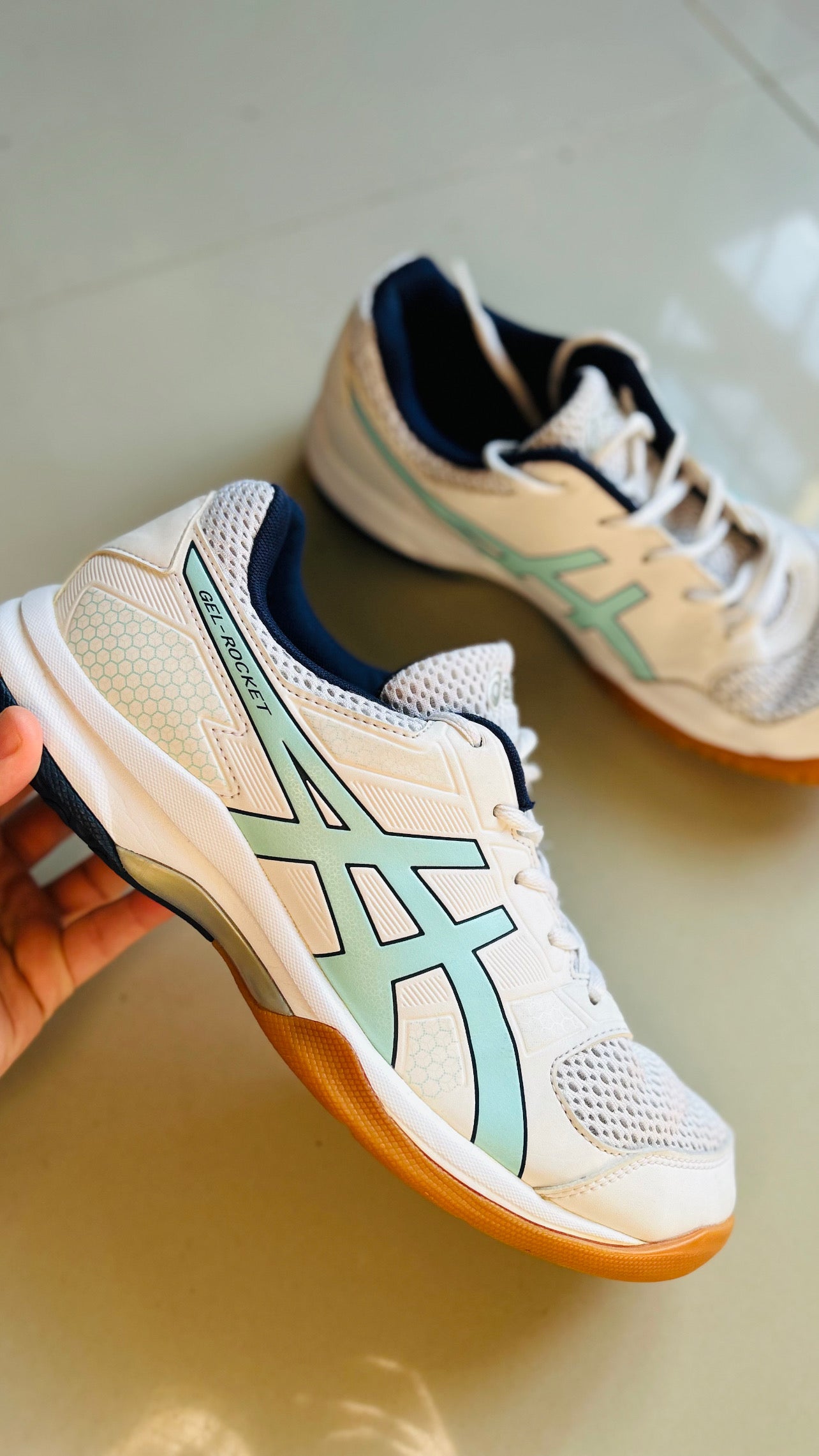 Championes ASICS T42(26,5cm)