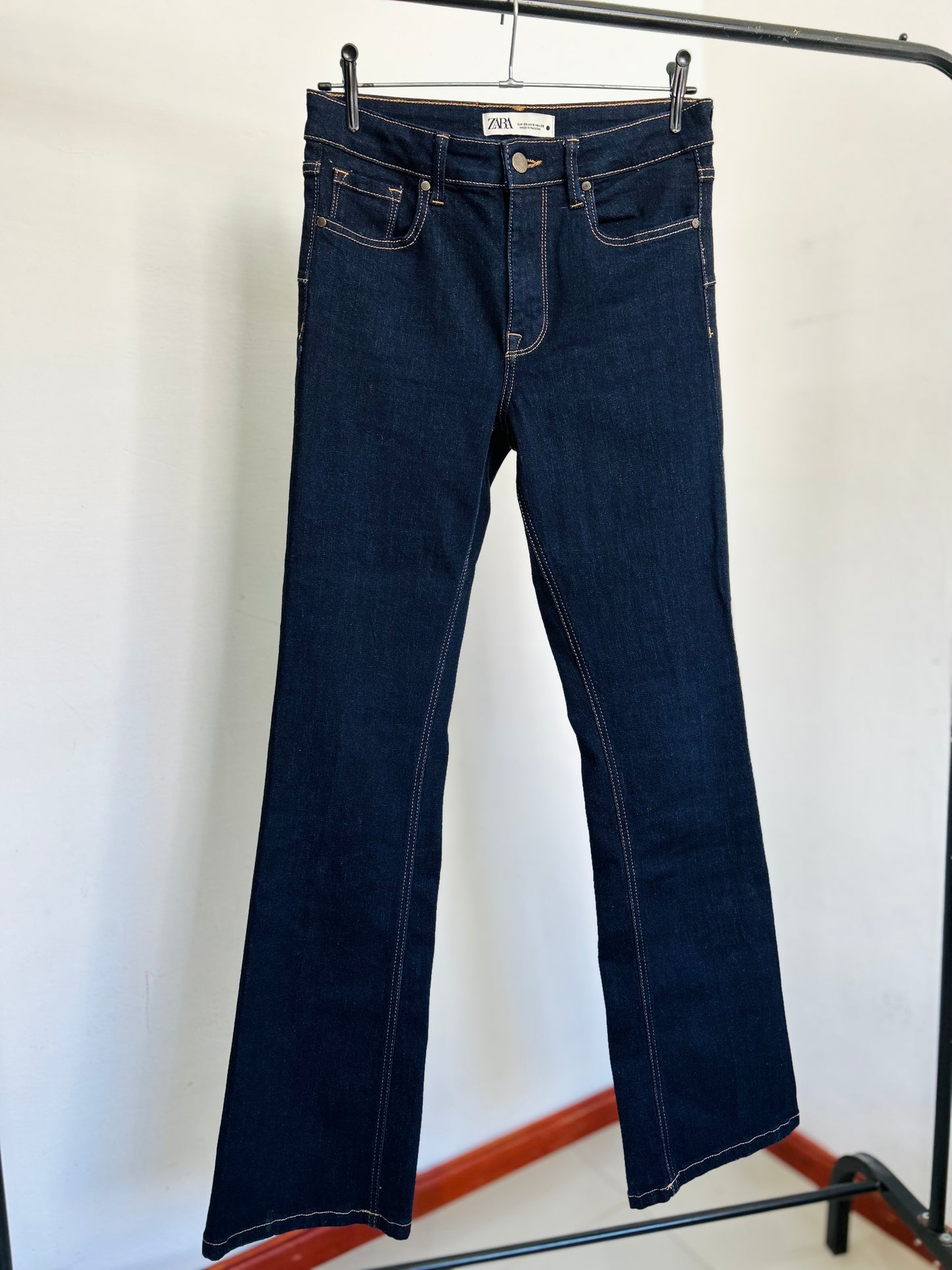 Jean ZARA bootcut T38