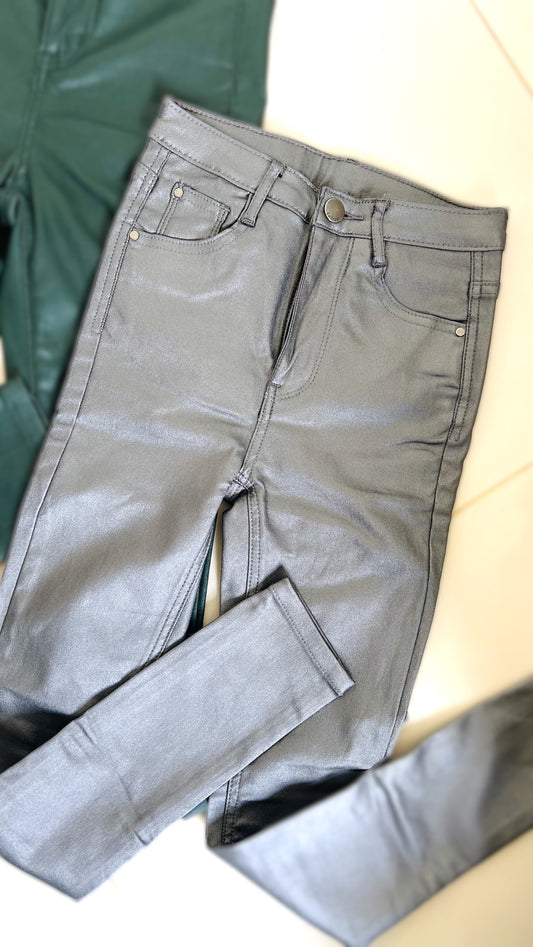 Pantalón engomado nuevo xs T32/34