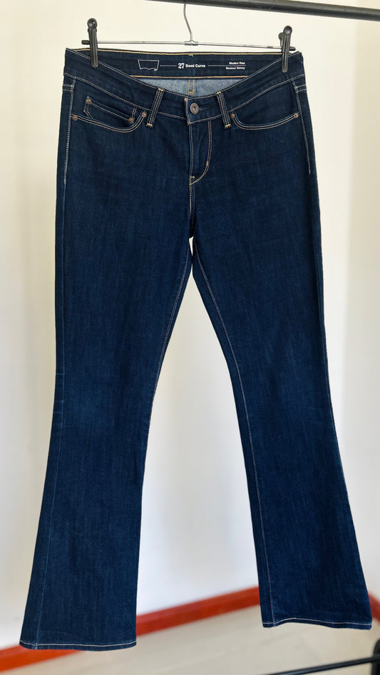 Jean Levis bootcut skinny T38