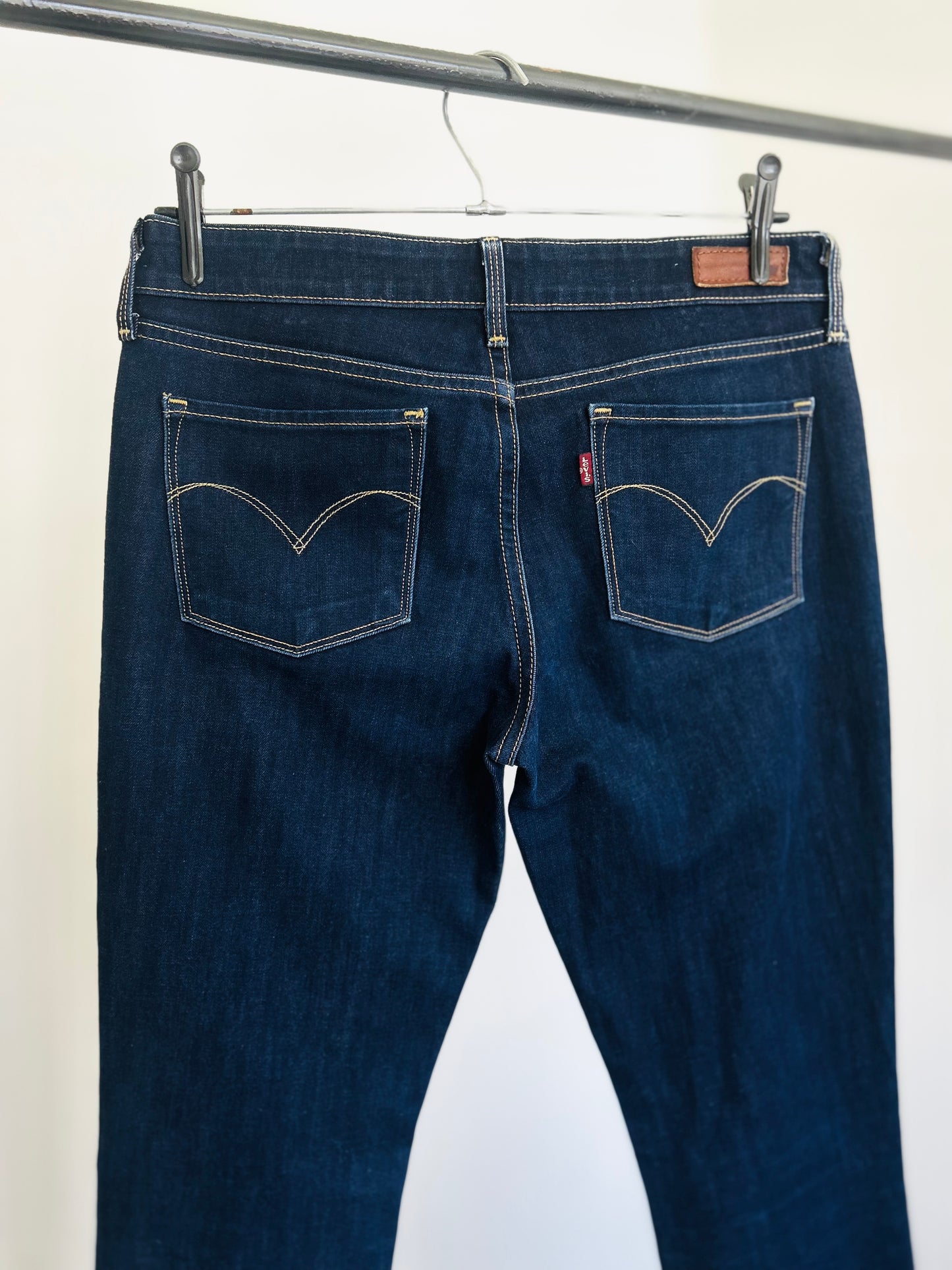 Jean Levis bootcut skinny T38