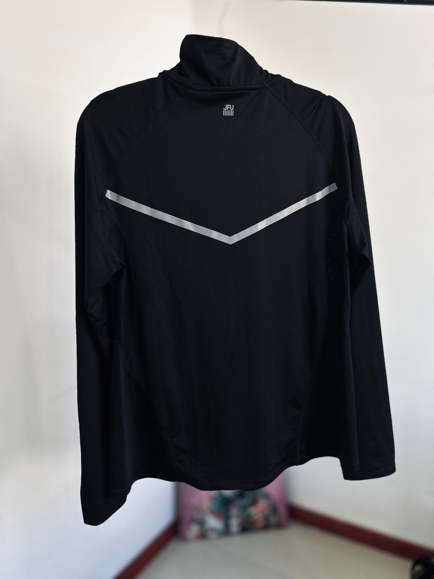 Campera deportiva JFU sisi TL/XL