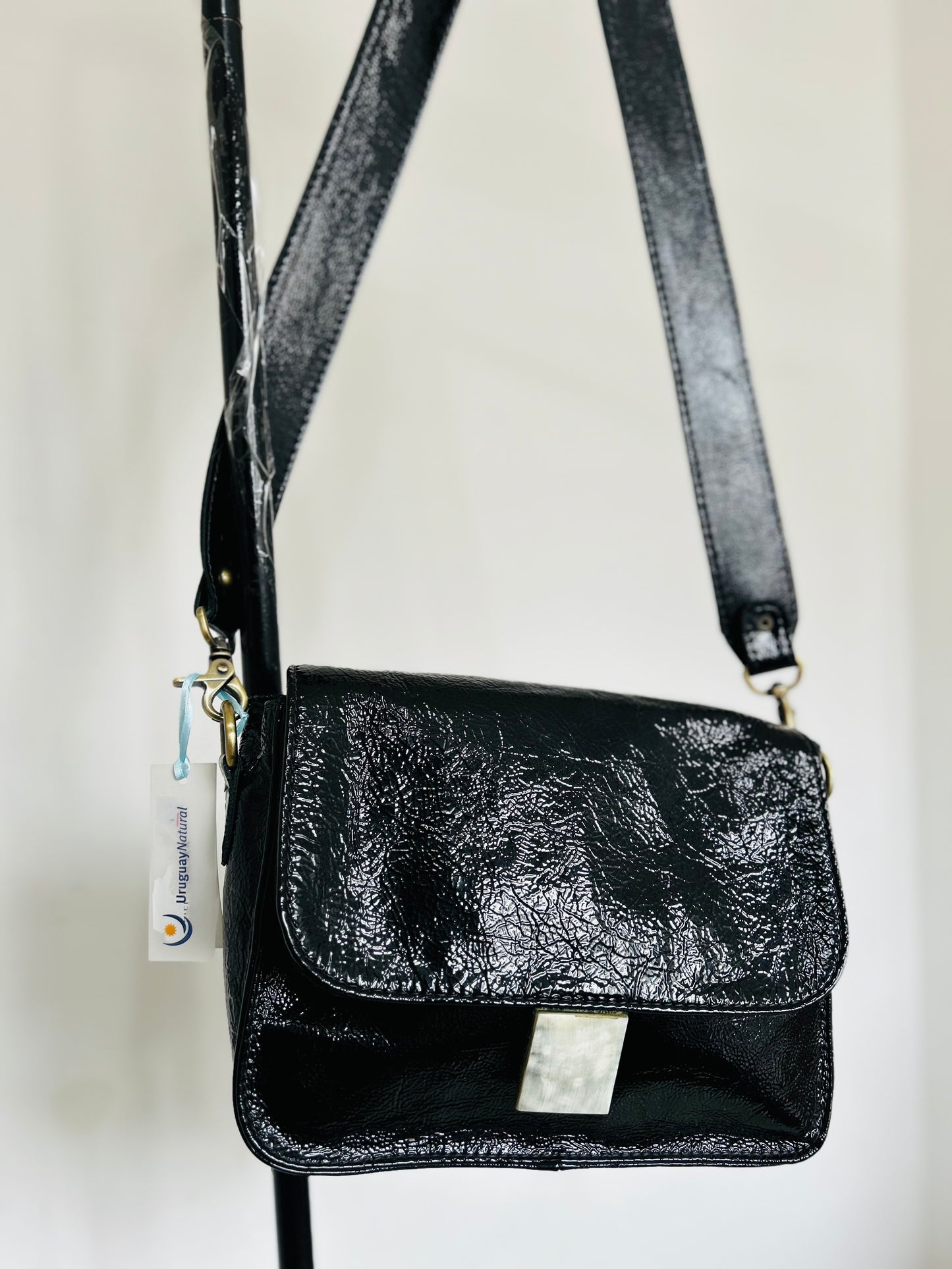 Cartera cuero con etiqueta MARILLA DAUBER