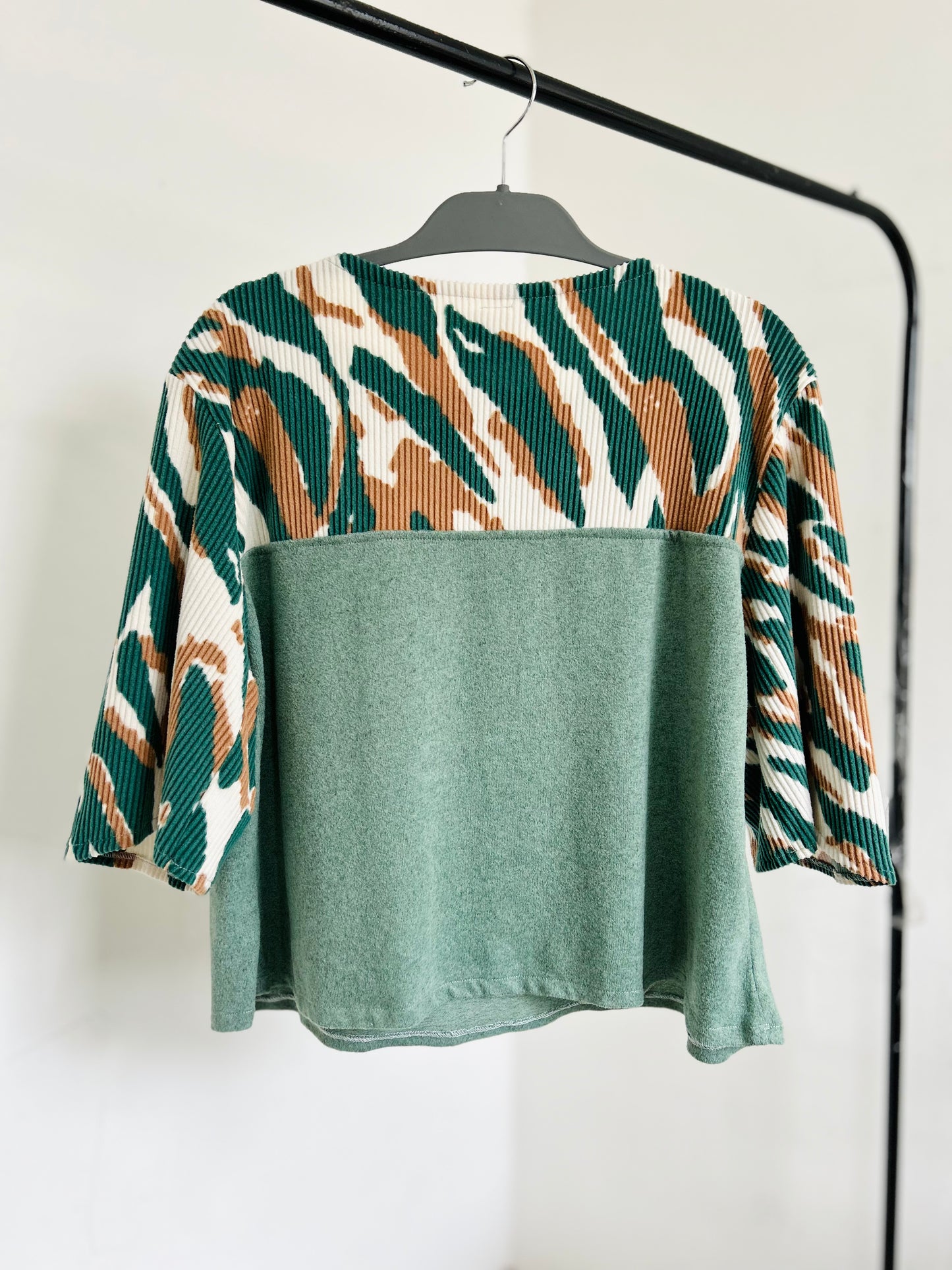 Blusa en lanilla TM