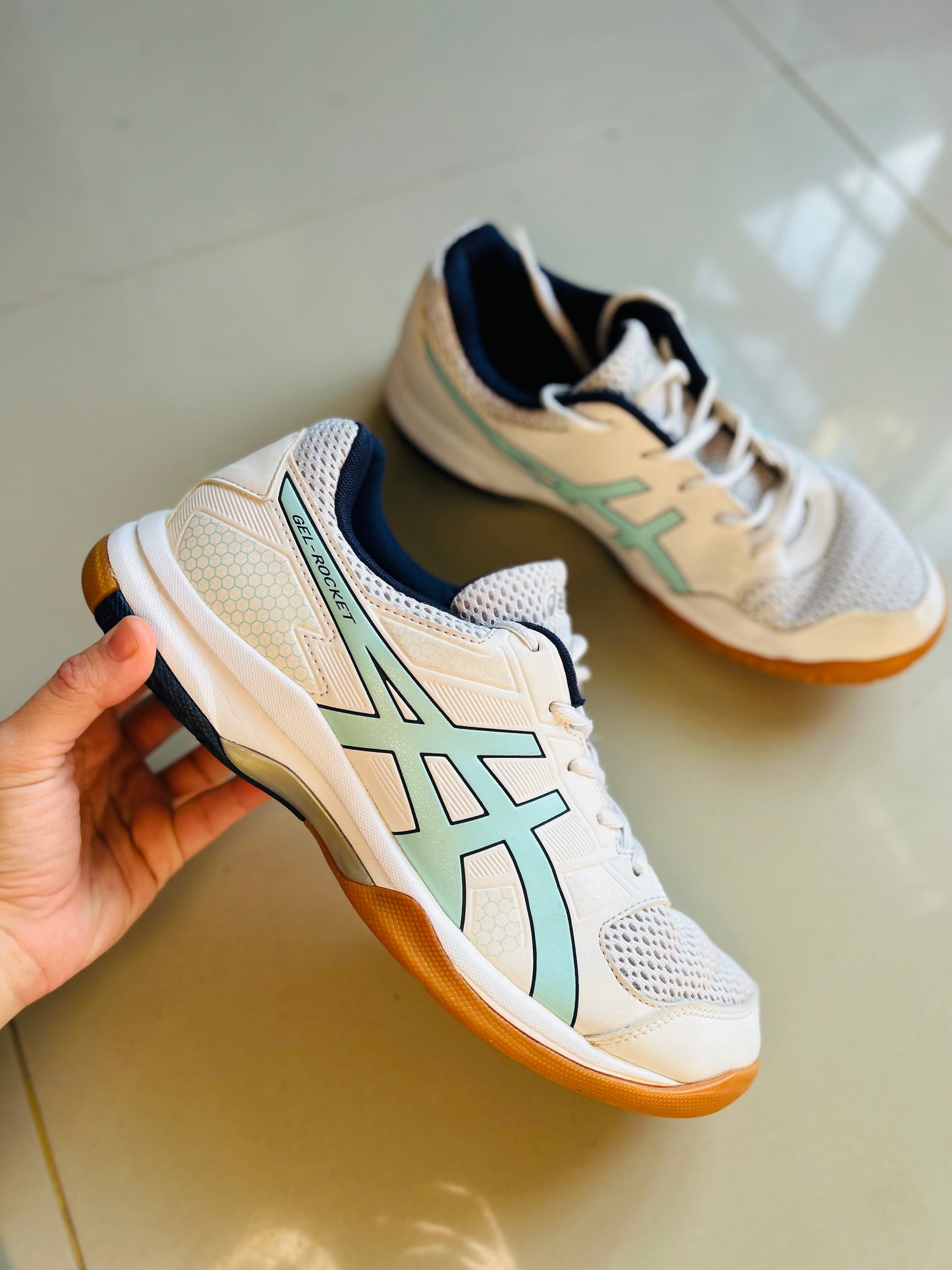 Championes ASICS T42(26,5cm)